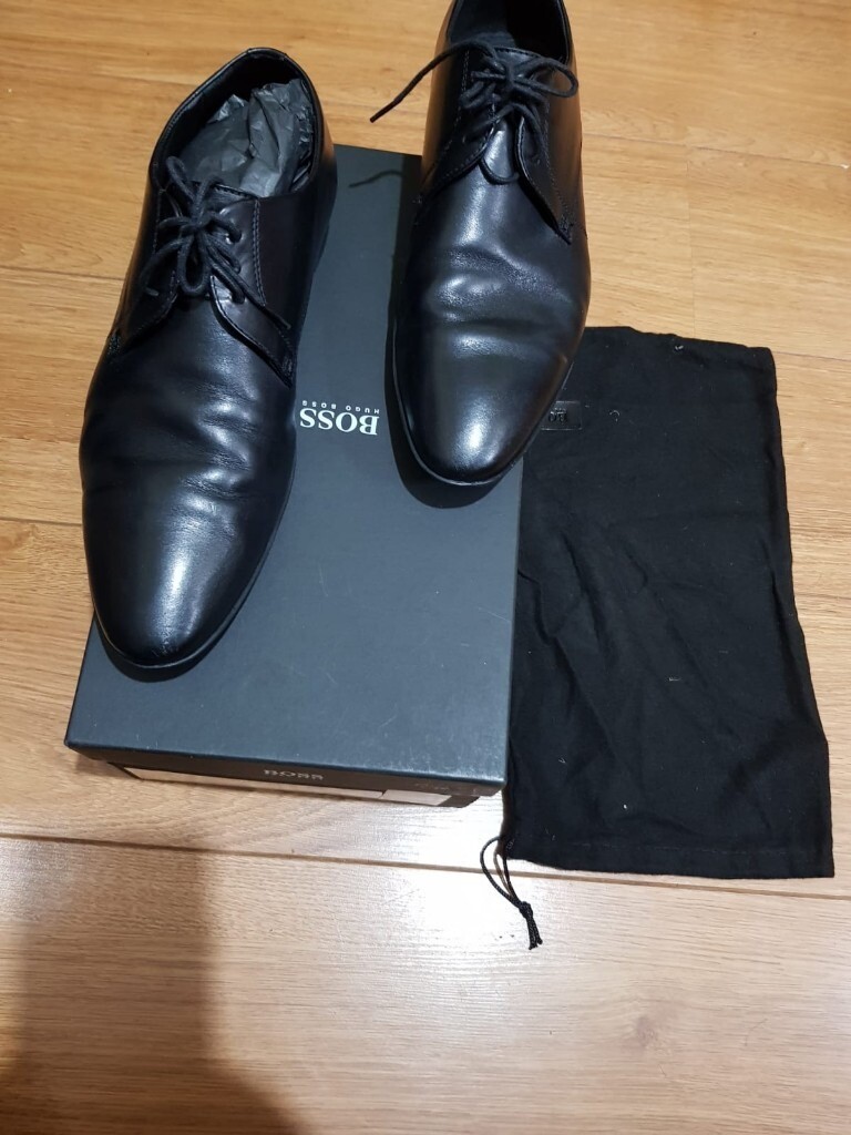 us 9.5 men's shoe size in uk
